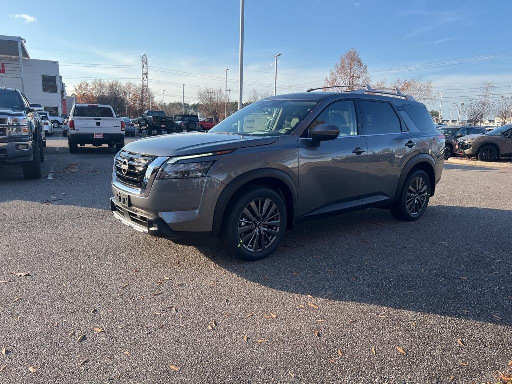 new 2025 Nissan Pathfinder car, priced at $50,950