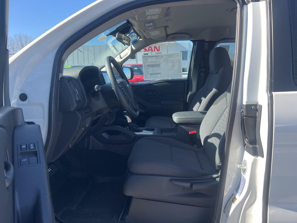 new 2025 Nissan Frontier car, priced at $31,195