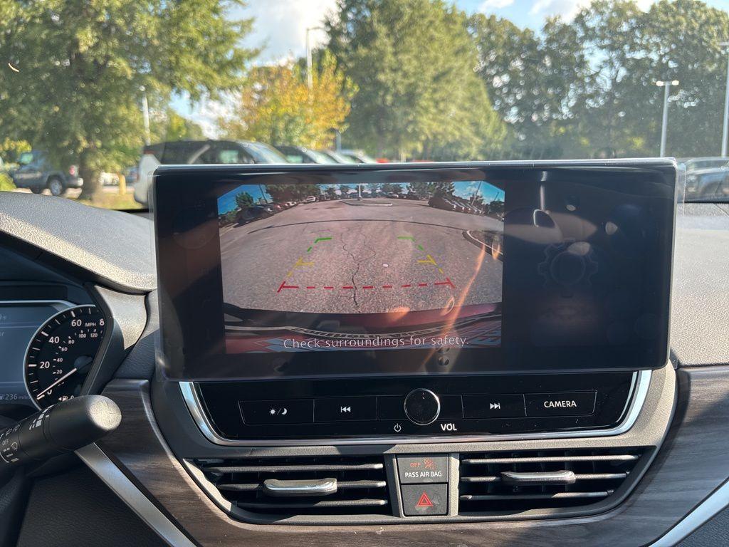 new 2025 Nissan Altima car, priced at $30,555