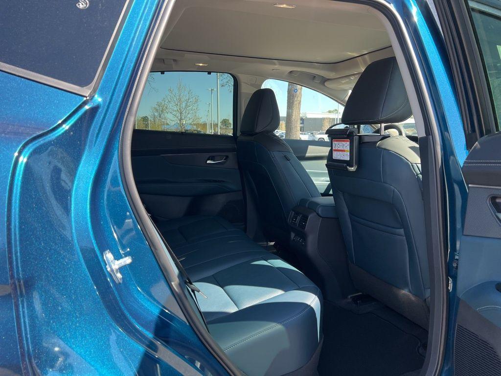 new 2025 Nissan Murano car, priced at $52,225