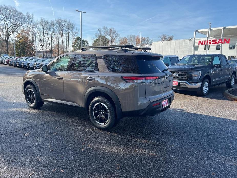 new 2025 Nissan Pathfinder car, priced at $47,575