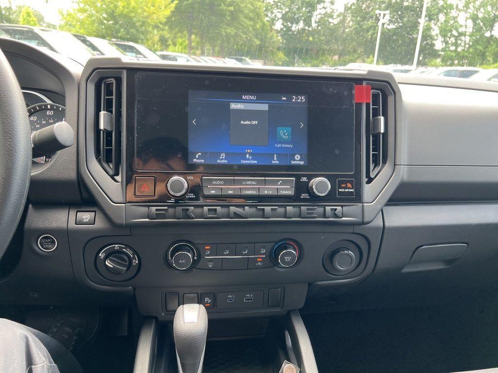 new 2025 Nissan Frontier car, priced at $35,001