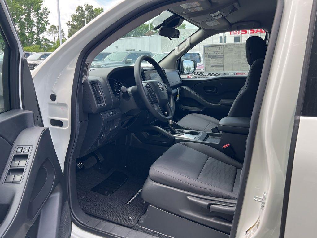 new 2025 Nissan Frontier car, priced at $35,001