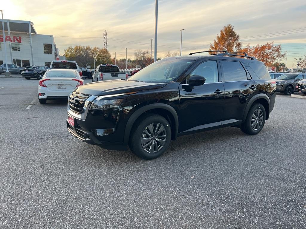 new 2025 Nissan Pathfinder car, priced at $42,410