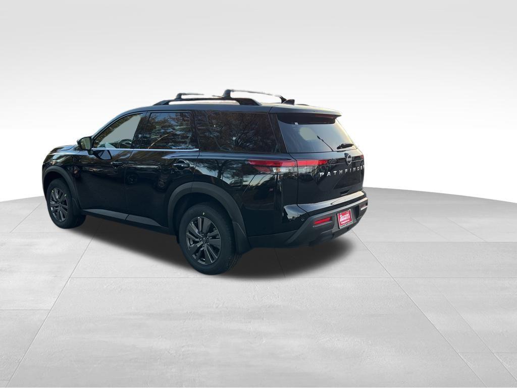 new 2025 Nissan Pathfinder car, priced at $39,962