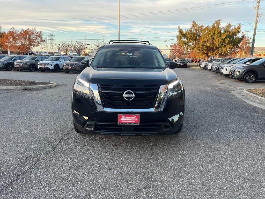 new 2025 Nissan Pathfinder car, priced at $42,410