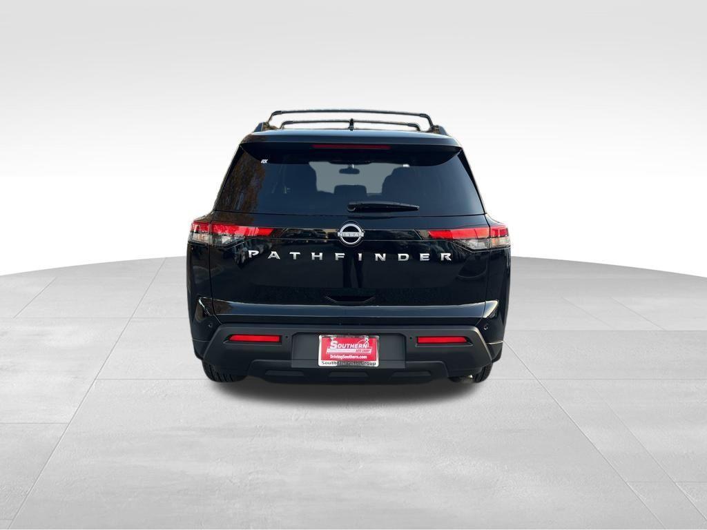 new 2025 Nissan Pathfinder car, priced at $39,962