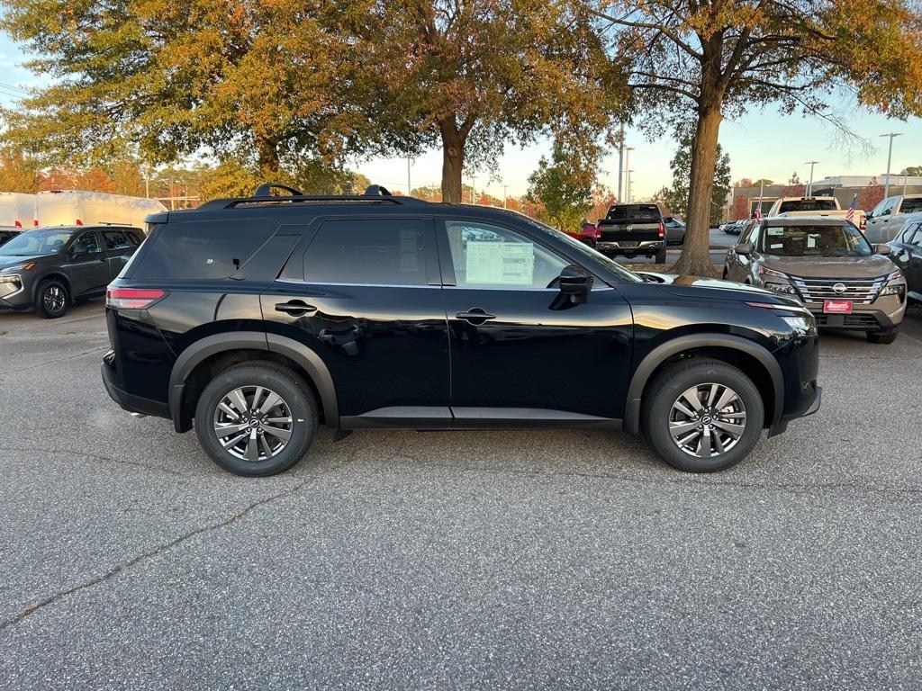 new 2025 Nissan Pathfinder car, priced at $42,410