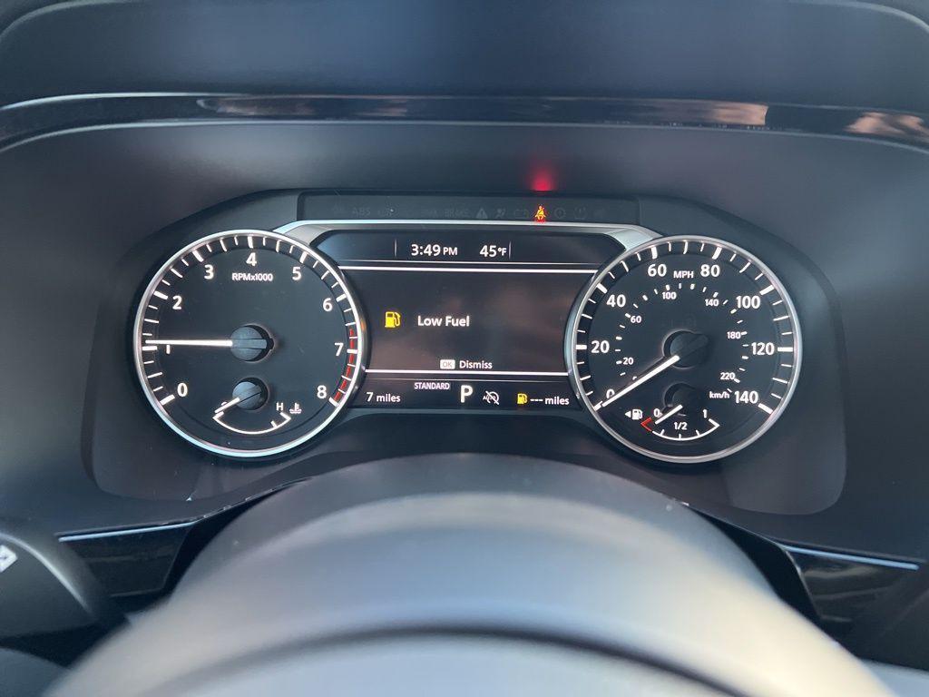 new 2025 Nissan Pathfinder car, priced at $39,962