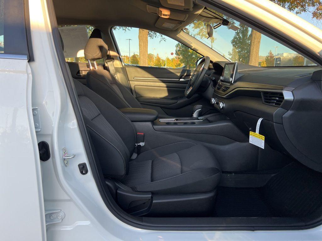 new 2025 Nissan Altima car, priced at $27,469