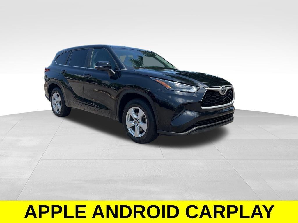 used 2023 Toyota Highlander car, priced at $32,000