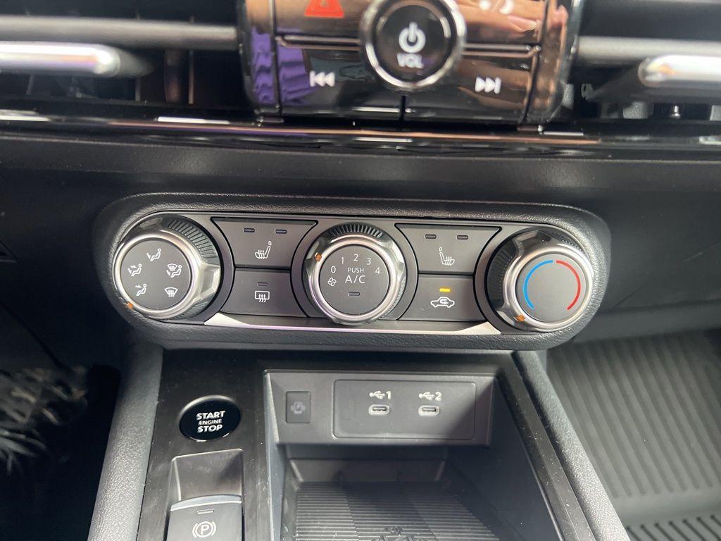new 2025 Nissan Kicks car, priced at $28,168