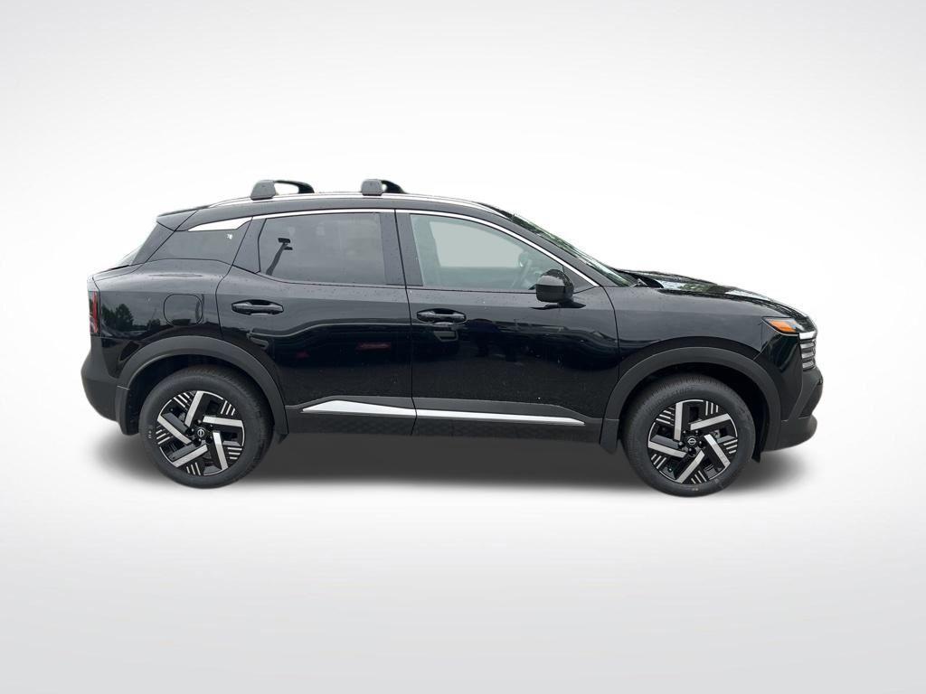 new 2025 Nissan Kicks car, priced at $28,168