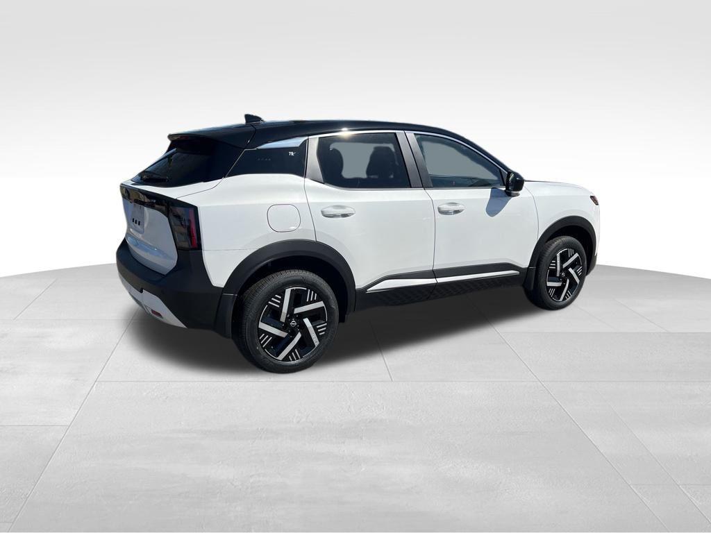 new 2025 Nissan Kicks car, priced at $26,893
