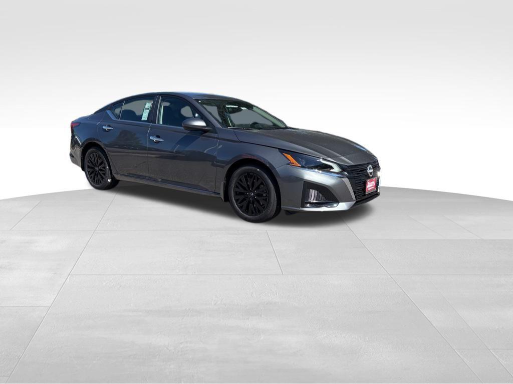 new 2025 Nissan Altima car, priced at $27,091