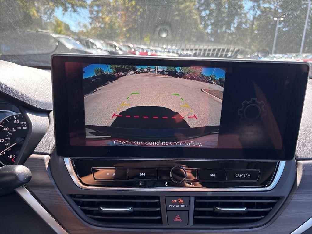 new 2025 Nissan Altima car, priced at $27,091