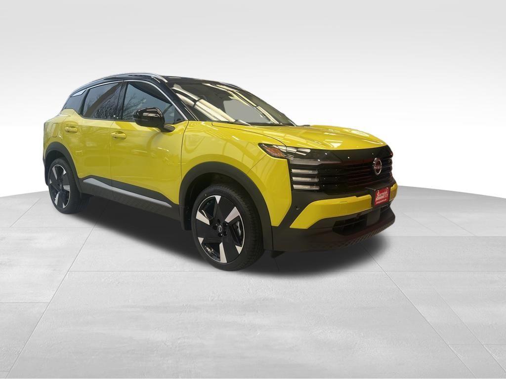new 2025 Nissan Kicks car, priced at $30,057