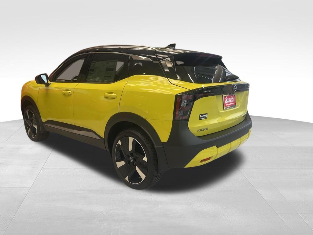 new 2025 Nissan Kicks car, priced at $30,057