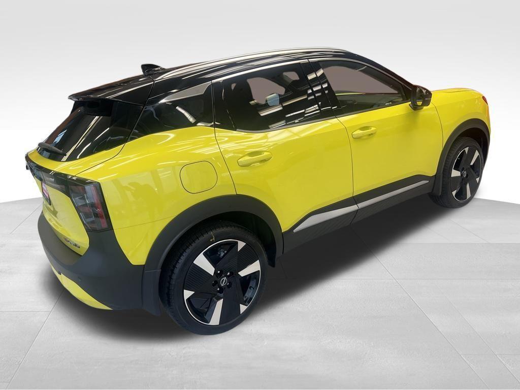new 2025 Nissan Kicks car, priced at $30,057
