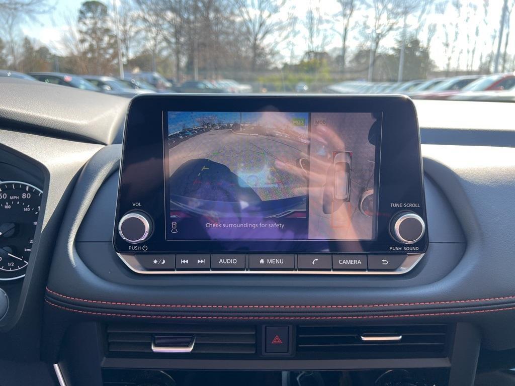 new 2025 Nissan Rogue car, priced at $33,817