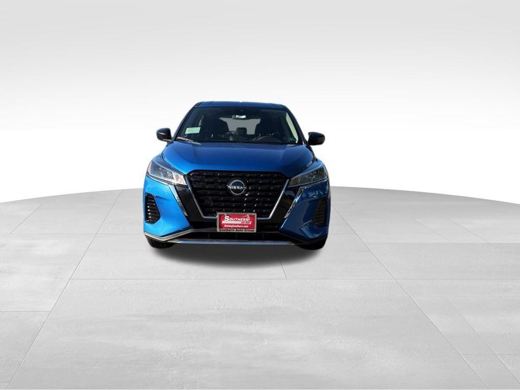 new 2025 Nissan Kicks Play car, priced at $20,821