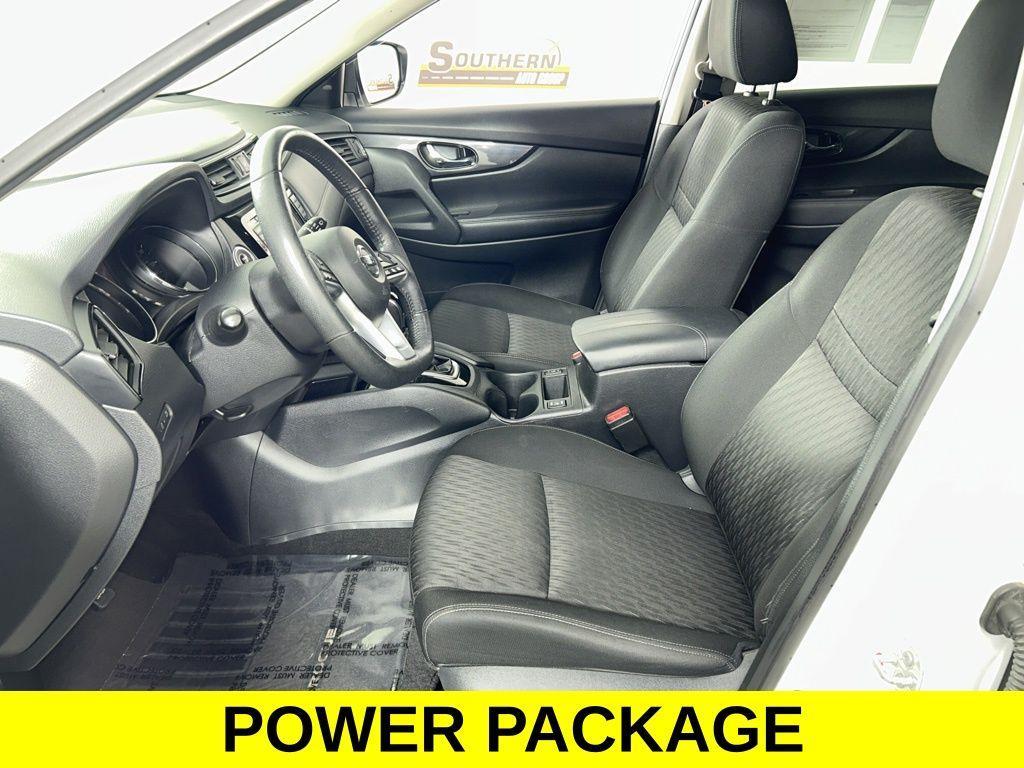 used 2019 Nissan Rogue car, priced at $16,916