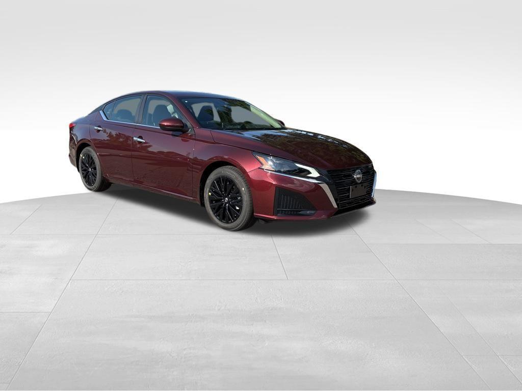 new 2025 Nissan Altima car, priced at $30,660
