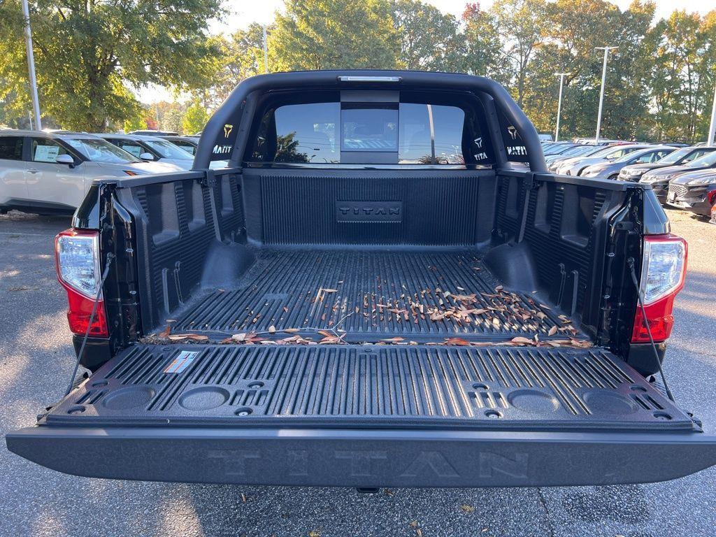 new 2024 Nissan Titan car, priced at $48,395