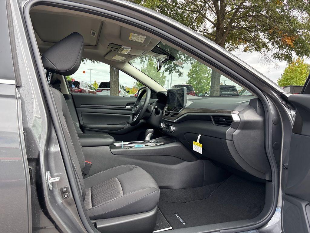 new 2025 Nissan Altima car, priced at $27,091