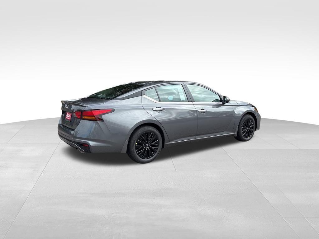 new 2025 Nissan Altima car, priced at $27,091