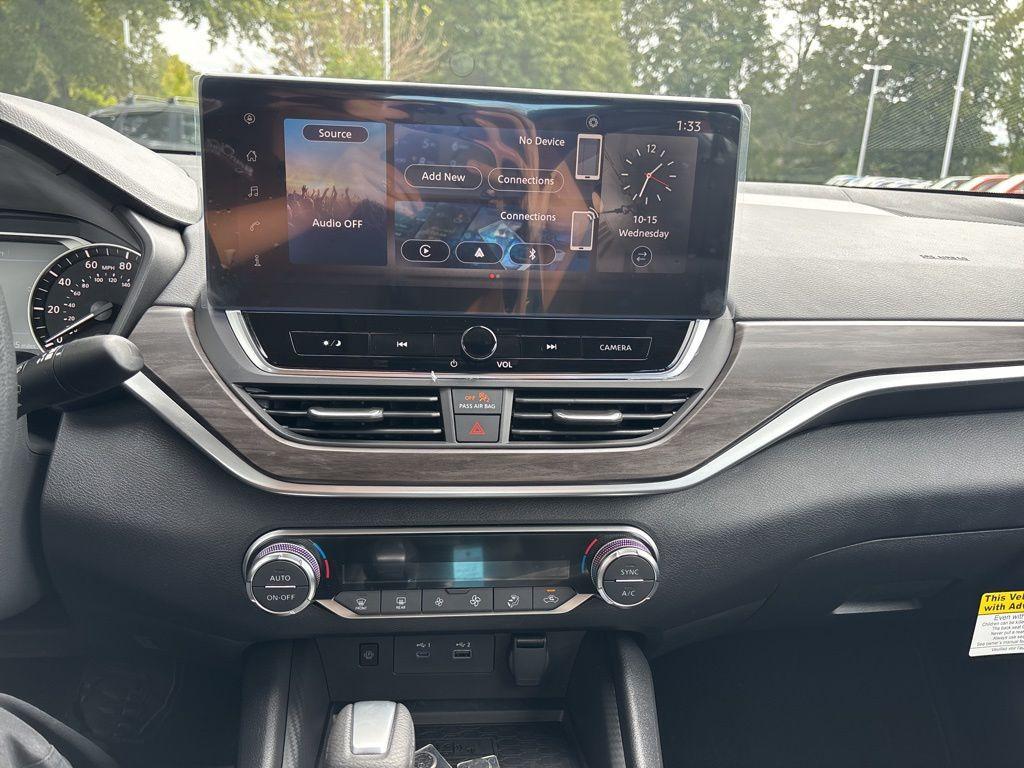 new 2025 Nissan Altima car, priced at $27,091