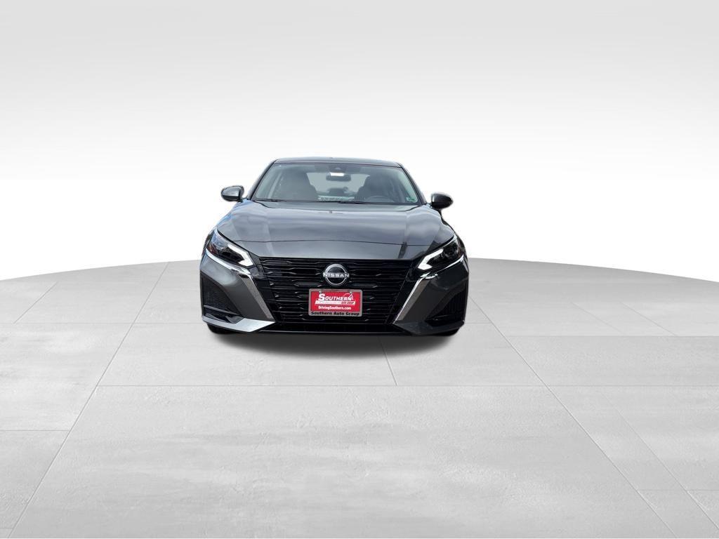 new 2025 Nissan Altima car, priced at $27,091