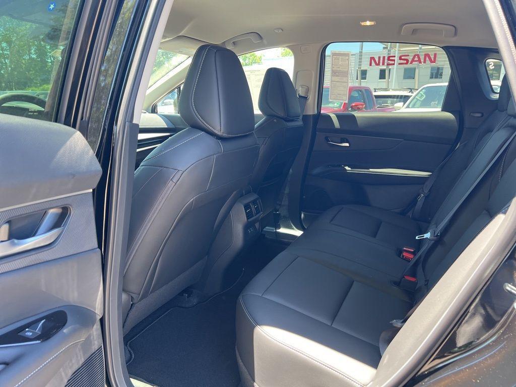 new 2025 Nissan Murano car, priced at $40,980