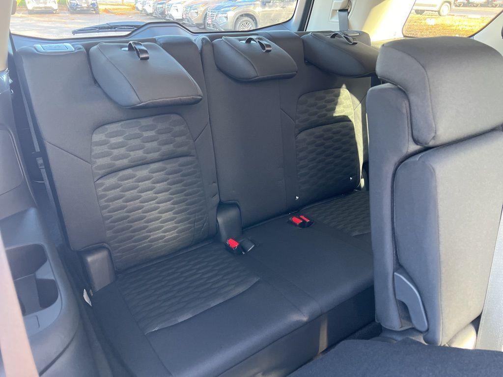 new 2025 Nissan Pathfinder car, priced at $33,689