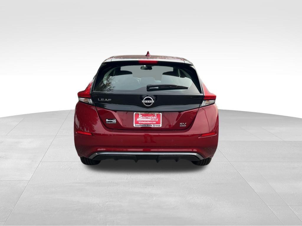 new 2024 Nissan Leaf car, priced at $28,652