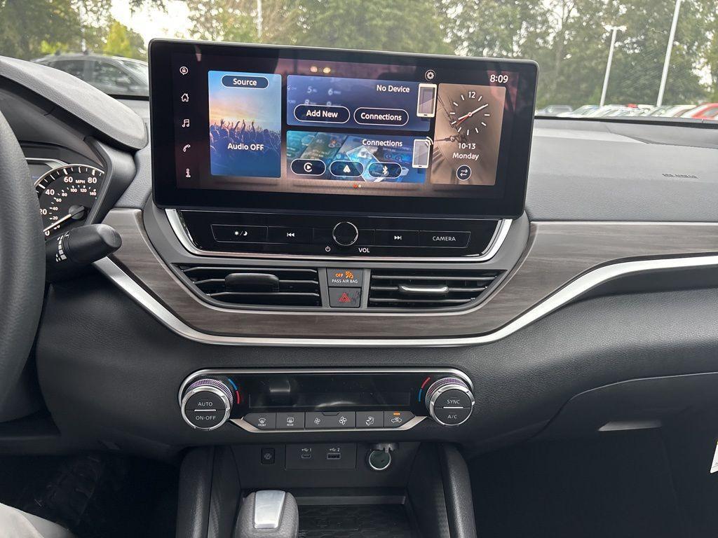 new 2025 Nissan Altima car, priced at $27,497