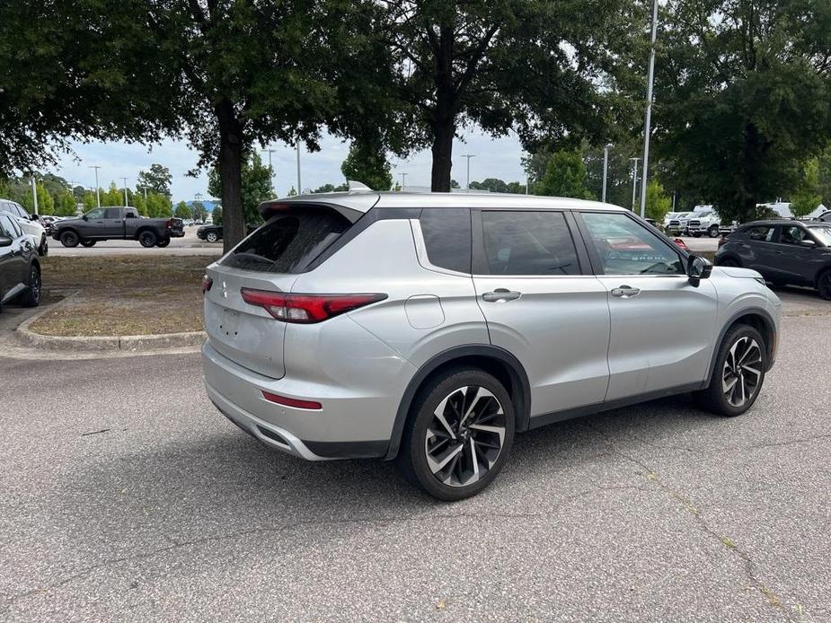 used 2022 Mitsubishi Outlander car, priced at $23,222