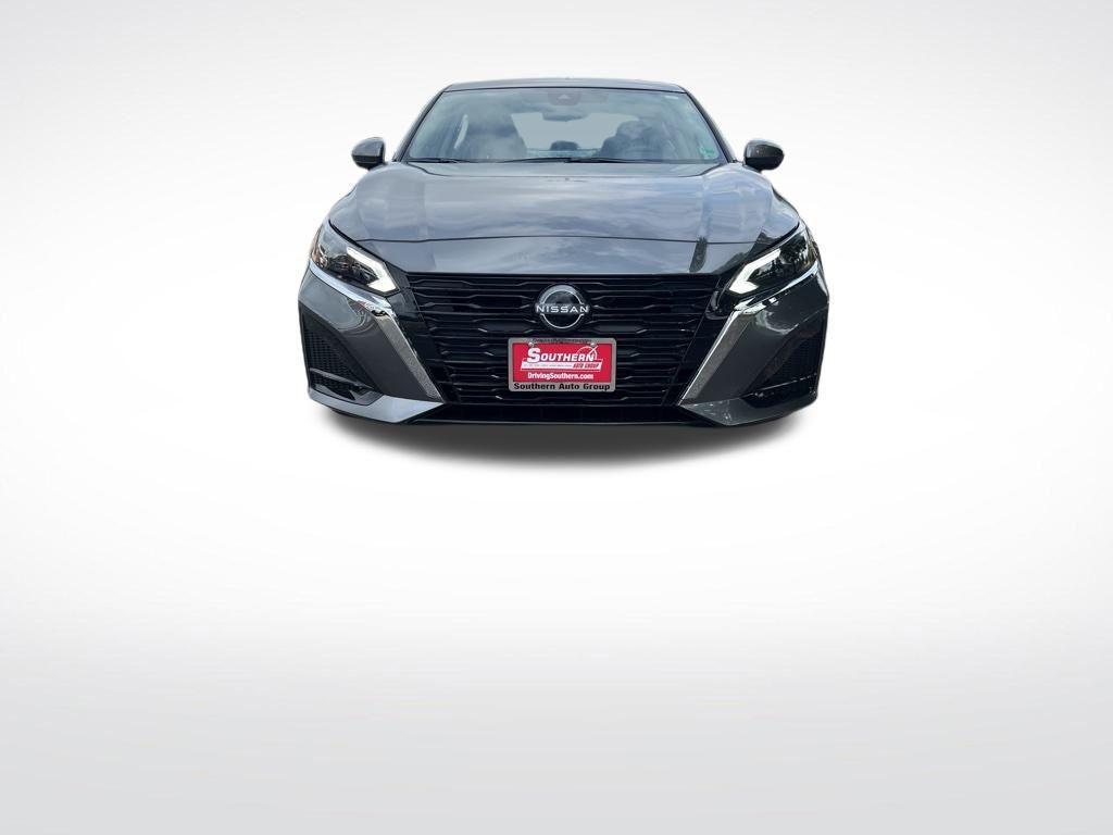 new 2025 Nissan Altima car, priced at $29,030