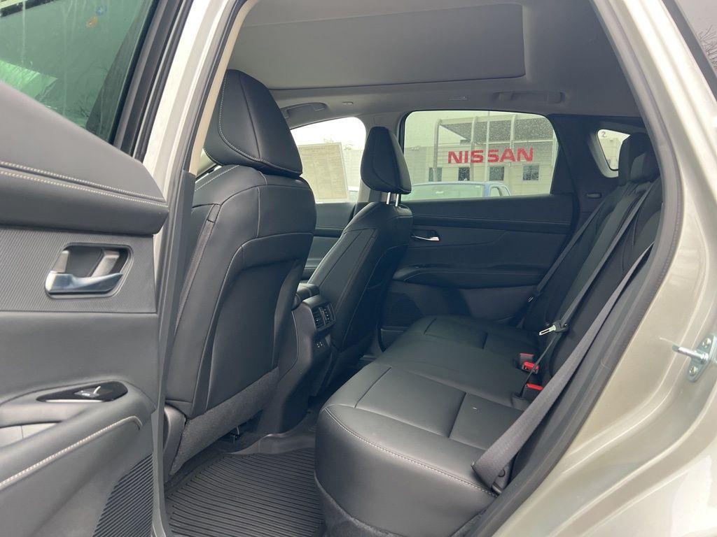 new 2025 Nissan Murano car, priced at $45,865