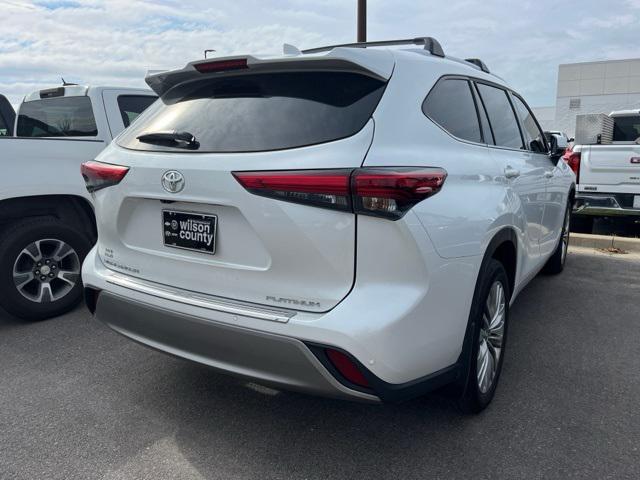 used 2023 Toyota Highlander car, priced at $44,000