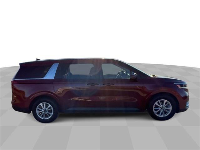 used 2023 Kia Carnival car, priced at $31,250