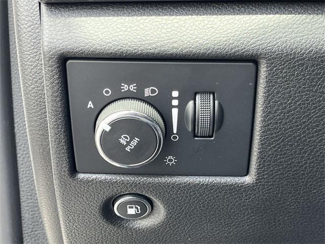 used 2018 Jeep Grand Cherokee car, priced at $17,950