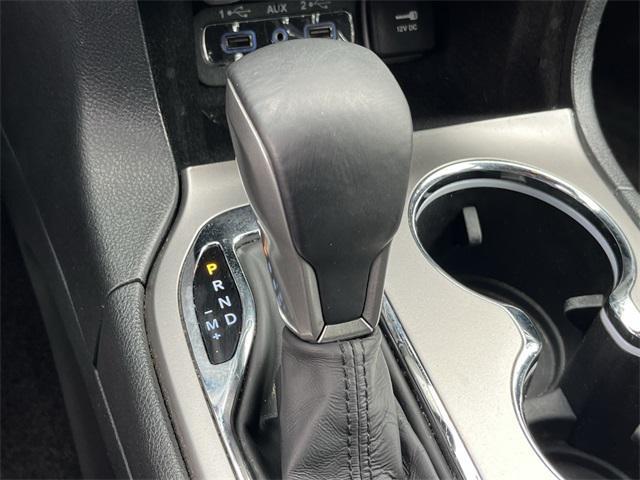 used 2018 Jeep Grand Cherokee car, priced at $17,950