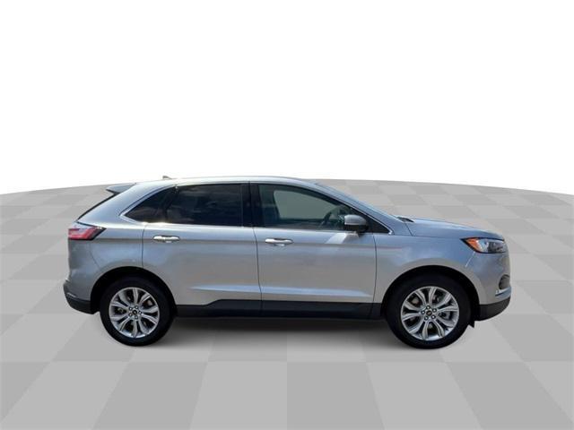 used 2024 Ford Edge car, priced at $31,000