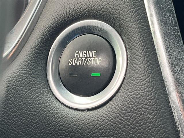 used 2023 Chevrolet Traverse car, priced at $30,650