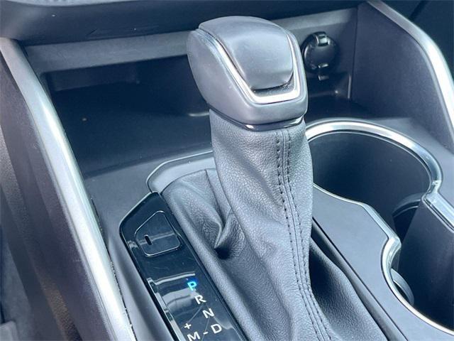 used 2021 Toyota Highlander car, priced at $29,450