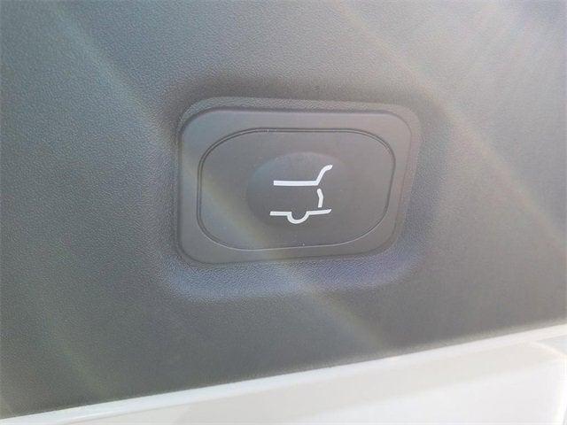 new 2025 Ford Expedition car, priced at $70,229