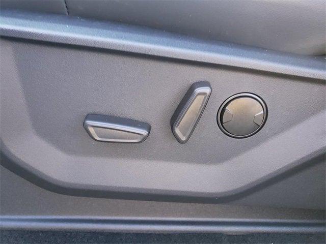 new 2025 Ford Expedition car, priced at $70,229