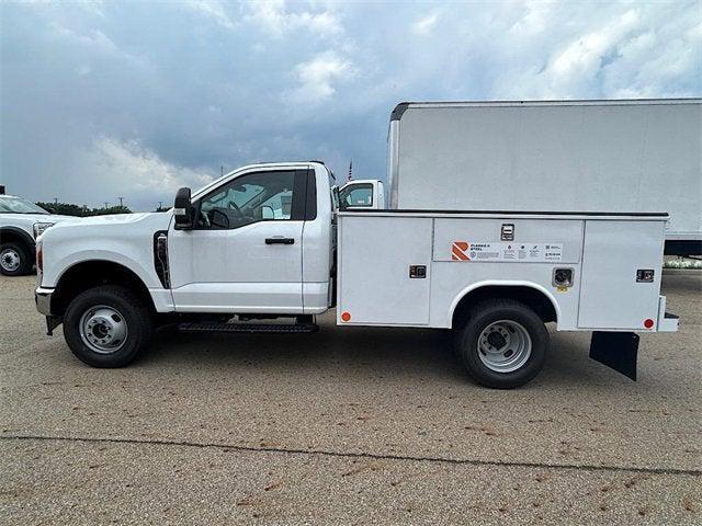 new 2025 Ford F-350 car, priced at $74,975