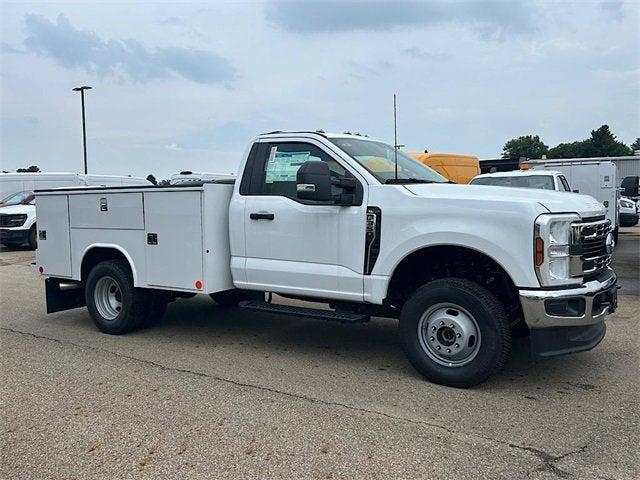 new 2025 Ford F-350 car, priced at $74,975